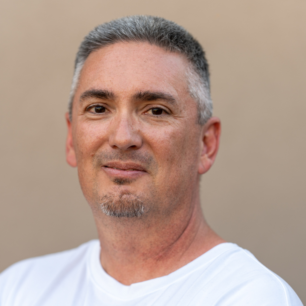 Aaron Moreno - Product Designer